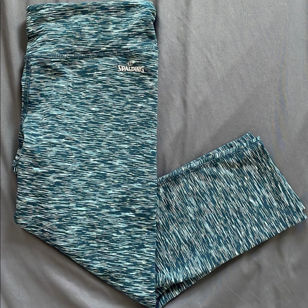 Athletic capri leggings!
